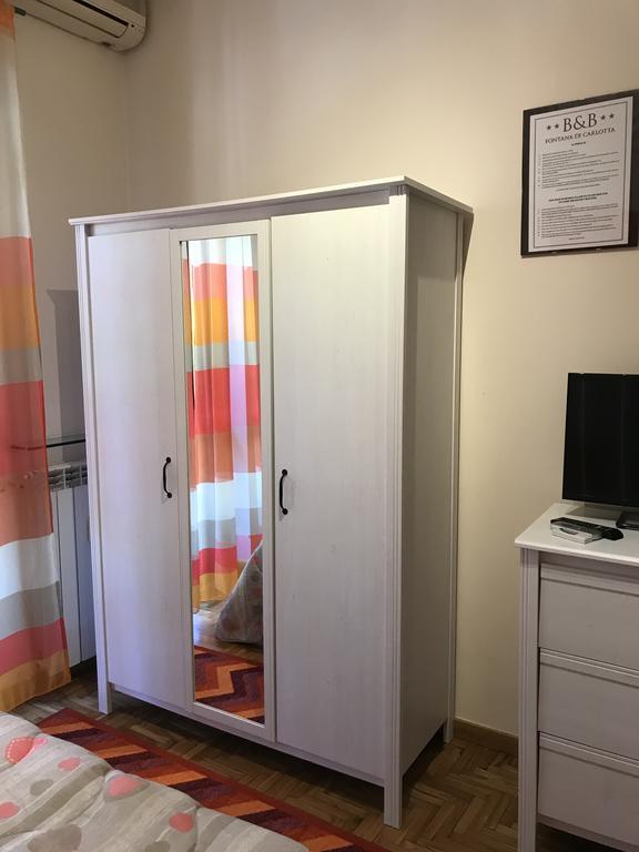 Bed and Breakfast La Fontana Di Carlotta Рим Экстерьер фото